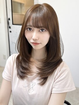 アイドットプラスフェリシア 表参道(i.+FERiCIA.) レイヤーカット/顔周り/前髪薄め/ミディアム/表参道美容室