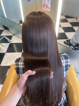 ラパンセヴェール(LA PENSEE VERT) HITA髪質改善トリートメントで艶髪に♪