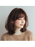 フェミニンワンカールミディアムボブ
