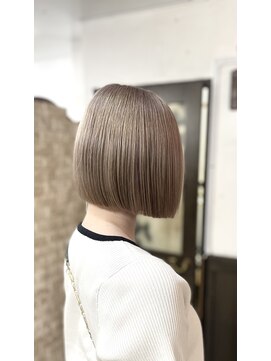 ネオダダ(NeO DADA) #ミニボブ#艶髪#最強カラー#ブリーチ