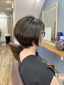 ル・アール ふんわり美ラインの大人ショート