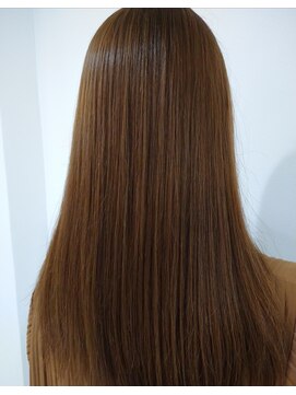 セレーヌ(Sereine) 似合わせカラー　透明感ベージュ