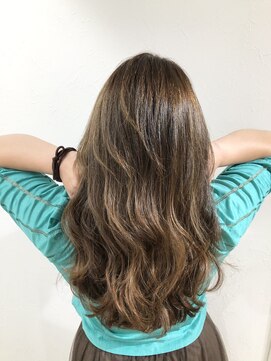 ヘアースタジオ ゼン(hair studio Zen) ベージュ