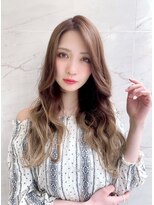 オーロ 緑地公園店(ORO)&nbsp;セミウェットウェーブで小顔見せ