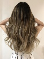 ブロッサム 北浦和店&nbsp;ハイライトバレイヤージュブリーチカラーベージュ髪質改善北浦和