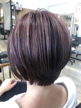 ラポールヘア 小山店 ハイライトカラー×ショート