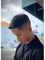 エルハウス(L house...)&nbsp;【メンズ専門/理容室 】スキンフェード アップバング 束感