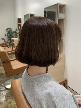 シベル(Sibelles) 内巻き×ボブ