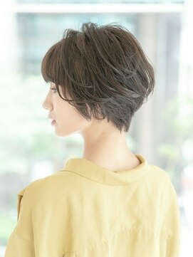 アフロディーテ ギンザ 秋葉原店(APHRODITE GINZA) 外ハネボブ/グラデーションカラー/ペールベージュ/秋葉原