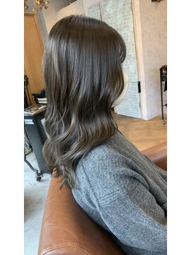 パルフェ ヘアー バイ オーク 九大学研都市(parfait hair byOAK) ツヤ感オリーブカラー