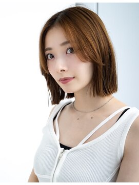 レノラ 本町(LENORA) 20代30代大人かわいいナチュラル暗髪エアーストレートヘア