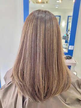 ミツボシ 本八幡(MITSUBOSHI) ワンレン/ネビージュ/小顔/黒髪/こなれストレート[本八幡]