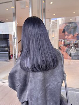 クラメールパリ 福岡(Kraemer Paris) ラベンダーグレーカラー