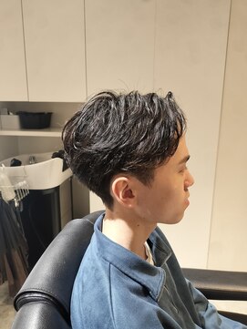 ガニメデ(GANYMEDE) フェザーパーマ