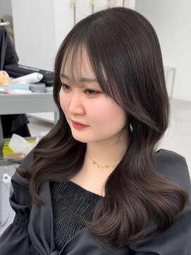 アマトウキョウ アユンチェ(AMA TOKYO×AYUNCHE) 韓国スタイル/ナチュラルくびれヘア_くびれ巻き_レイヤーカット