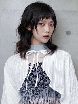 ピークアブー 銀座中央通り(PEEK-A-BOO) ミディアムレイヤーハッシュカット