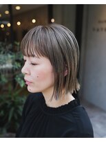 ヤイカ(YAYKA)&nbsp;大人グレージュボブ