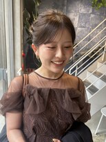 シー(si)&nbsp;お呼ばれ顔まわりスタイル
