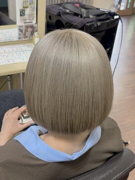 ドォート(Dote hair make) 【菜月style】ホワイトグレージュ
