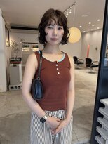 ノイ(noi)&nbsp;ミディアム×自然なストレートで小顔見え
