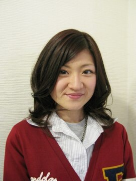 フェイス 赤羽店(face) ミディアムカールスタイル」