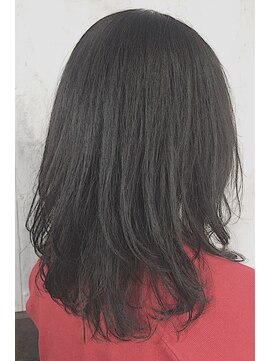 レセ 新松戸駅前店(Laissez) 毛先ゆるめパーマ アッシュ【レセ新松戸駅前店】