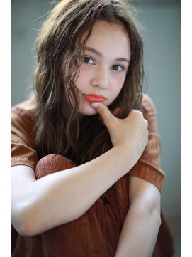 クロム バイ リエット(Chlom by Lietto) Chlom新宿☆ことりベージュ TEL 0364574337