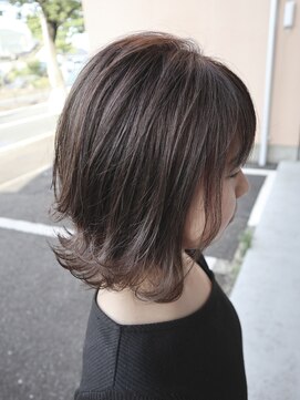 アルル ヘアー(ALULU HAIR) スウィートで柔らかい印象『モカブラウン』