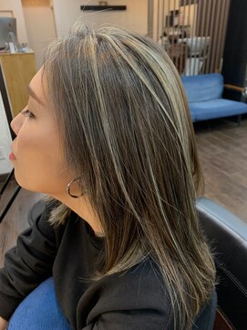 ポー 三軒茶屋(poh) テラコッタ/ミニウルフ/デジタルパーマ/くすみブルー*三軒茶屋駅