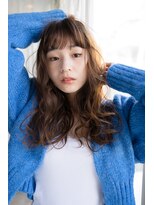 マグノリア オモテサンドウ(MAGNOLiA Omotesando)&nbsp;エアウェーブでかけるショコラベージュの透け感ぬけ感MIXパーマ