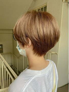 ワンズ リー 下北沢店(ONE's ly) ショートボブ/ダブルカラー/髪質改善/学割U24[下北沢/下北沢駅]