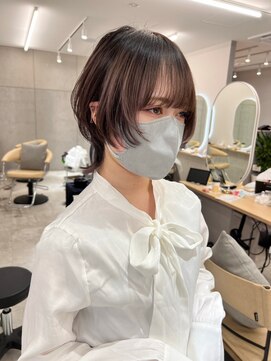 ロット 横浜(lot) レイヤーウルフ/バレイヤージュ［横浜駅］