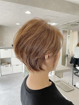 ホワイトストーン WHITE STONE 熊本ショートカットベージュカラー40代ヘア白髪ぼかしカラー