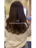 アッシュ アーティスティック スタジオ オブ ヘア(Ash artistic studio of hair) ロング×3Dカラー