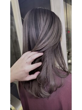 ロコスピアーズ(ROCO SPEARZ) 大人の為のバレイヤージュ