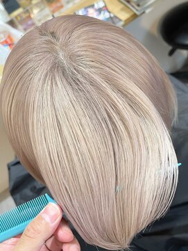 いろあそび 八王子 ホワイトベージュ