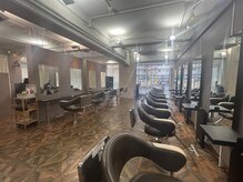 ソラコ 大倉山店(SORACO)の雰囲気（営業時間10：00～20：00☆広々でゆったり空間です。）
