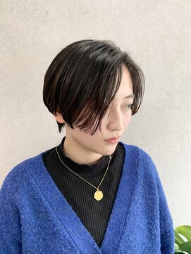 ミクマル(micmal) 20代30代40代小顔ハンサムショートアッシュブルーブラック