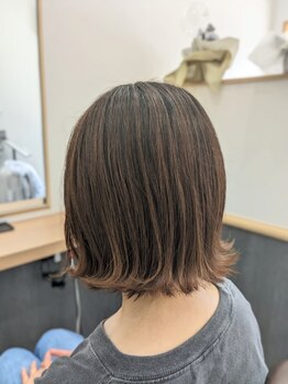 エイル(aile)の写真/【カット専門店】スピーディー×マンツーマン施術で安心♪伸びてきても扱いやすいスタイルに！
