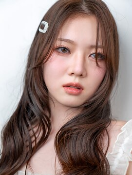 シド 表参道(s.i.d) 韓国アイドルヘアメイク韓国メイクヨシンモリ