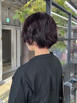 イーラ(era) ショートパーマ