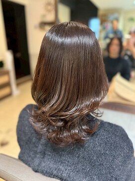 ヘアリゾート粋 ティガ 池袋店(tiga) 艶髪ウェーブ/チョコレートブラウン/レイヤーカット