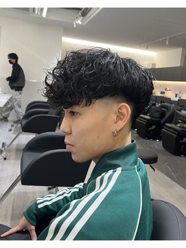 ビカムメンズヘアー 栄店(become men's hair) スペインカール