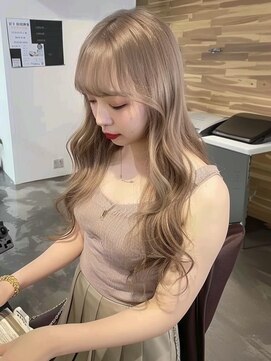 ネハス ナガオカ(nehus.nagaoka) ブリーチ/イメチェン/ホワイトブロンド/外ハネボブ/美髪/