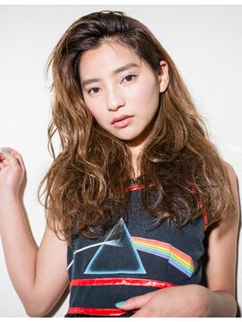 オーガスト ヘア ネイル(AUGUST hair nail) かき揚げロング　クラシカル デジタルパーマ　ロブ