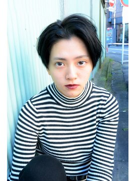 ジーンジャパン(GENE japan) センターパートベリーショート