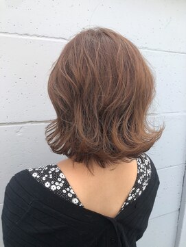 アローラ 三軒茶屋(Allora) 小顔×外ハネボブ