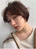 小顔エアリーアンニュイショートベージュ[名駅/名古屋駅前]