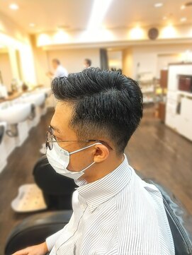 ロイヤルマン 梅田(ROYAL MAN) 七三ショート