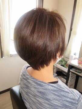 コア フィール ア デイ(COIFFURE A DAY) 【M3D】ショートボブ